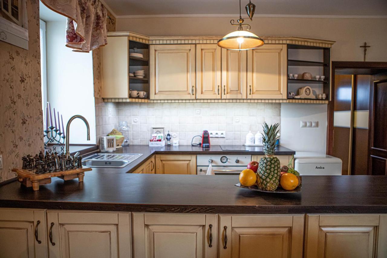 Kalvin Restaurant & Pension Rastislavice Екстер'єр фото