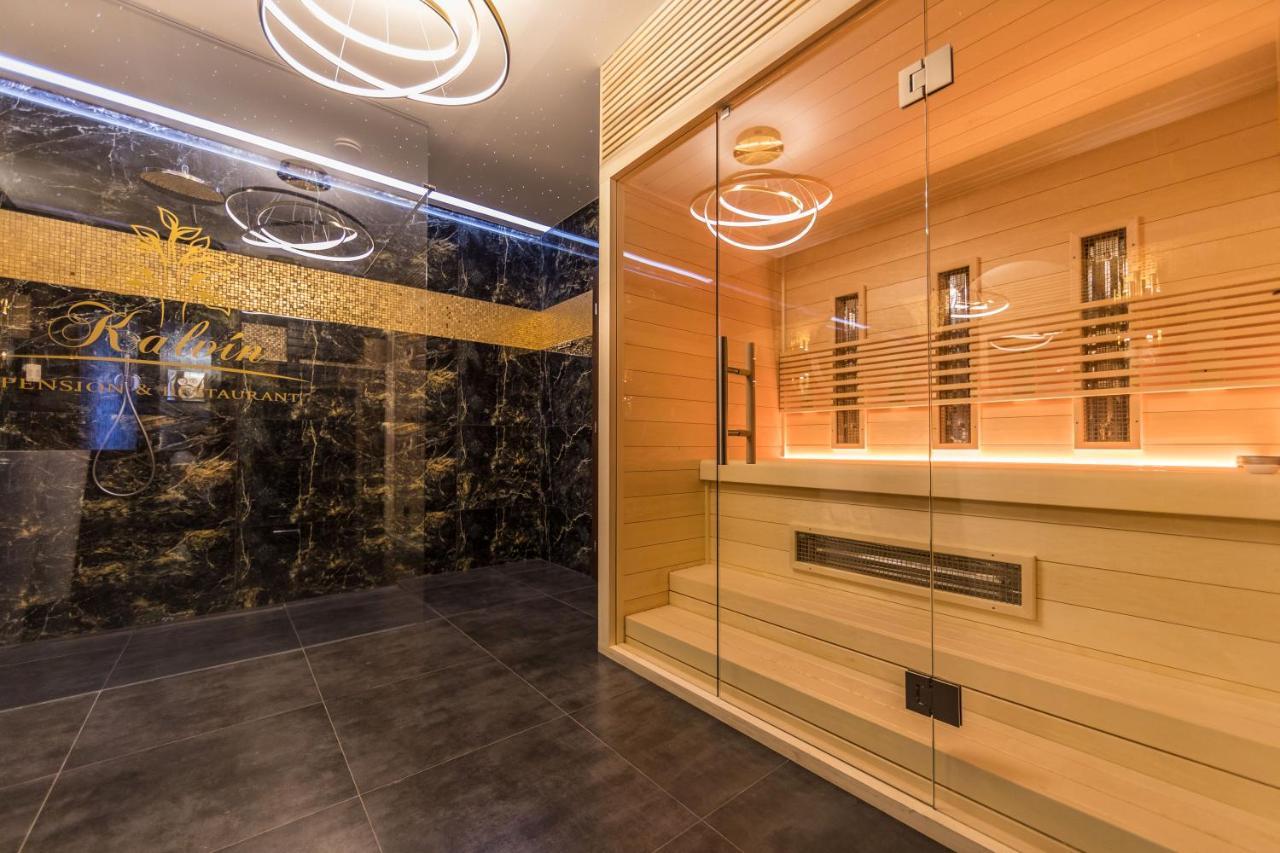 Kalvin Restaurant & Pension Rastislavice Екстер'єр фото